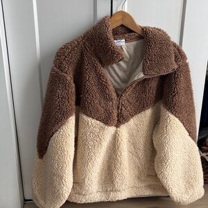Sage Women's Brown and Cream Sherpa Sweater